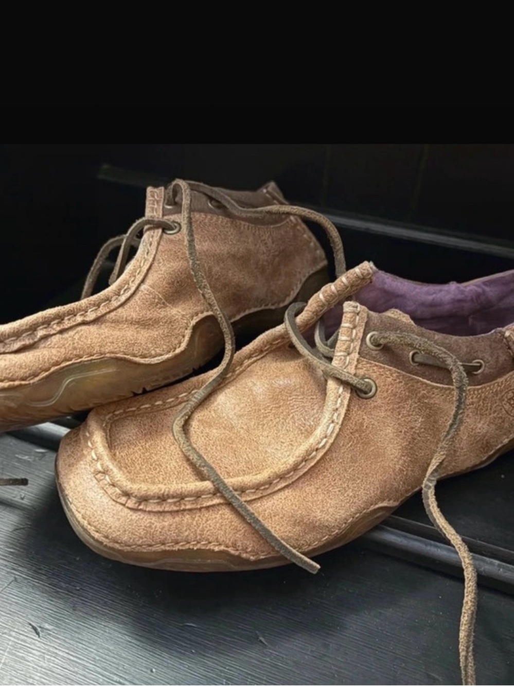 Women’s ariat tan in color moccasin shoes